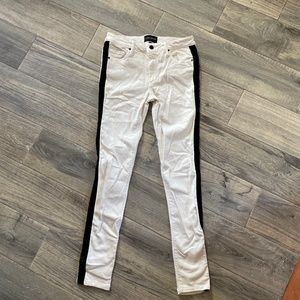 Black Orchid Jude Mid Rise Super skinny cream and black stripe jeans size 26